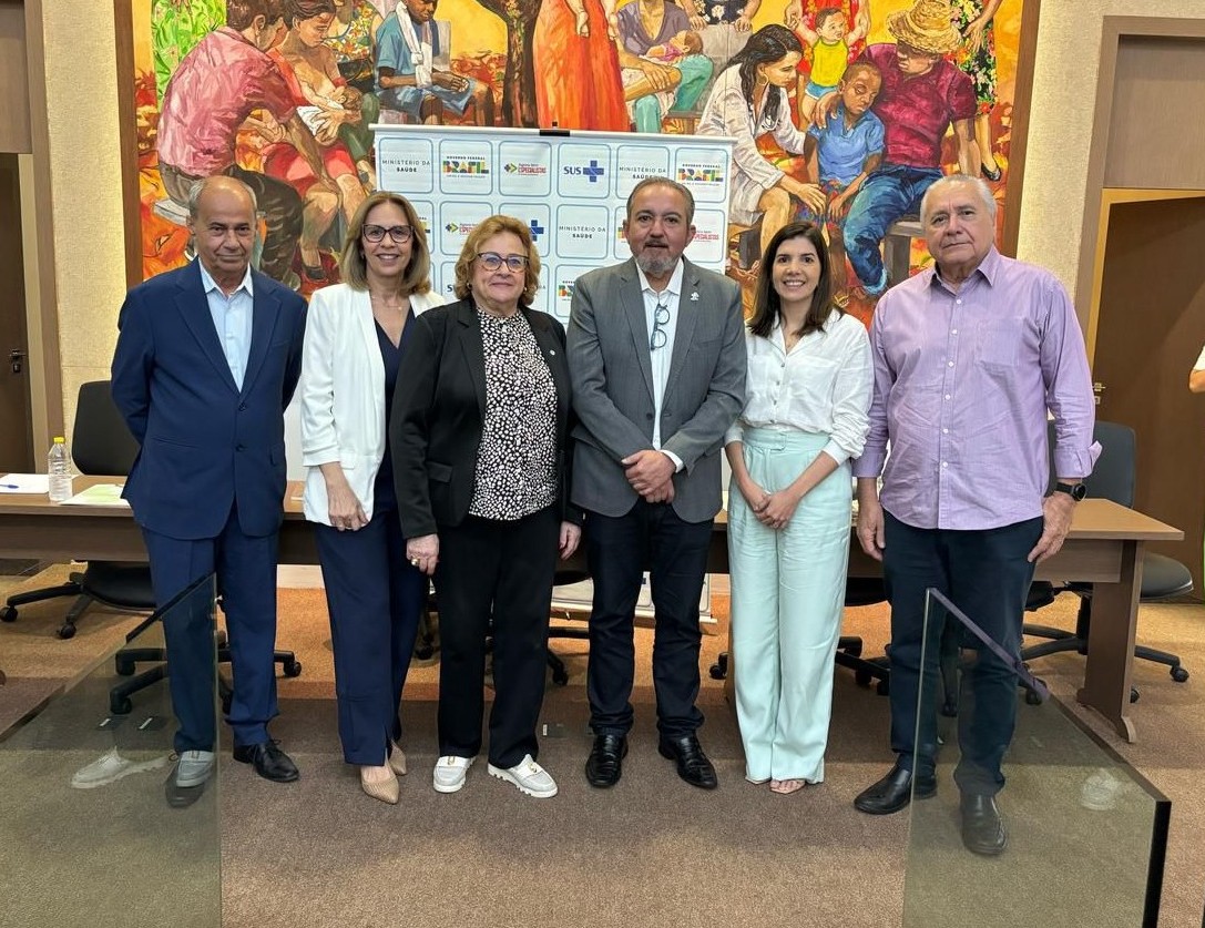 FEHOSPE marca presença na Cerimônia de Entrega de Upgrade de Equipamentos no IMIP!