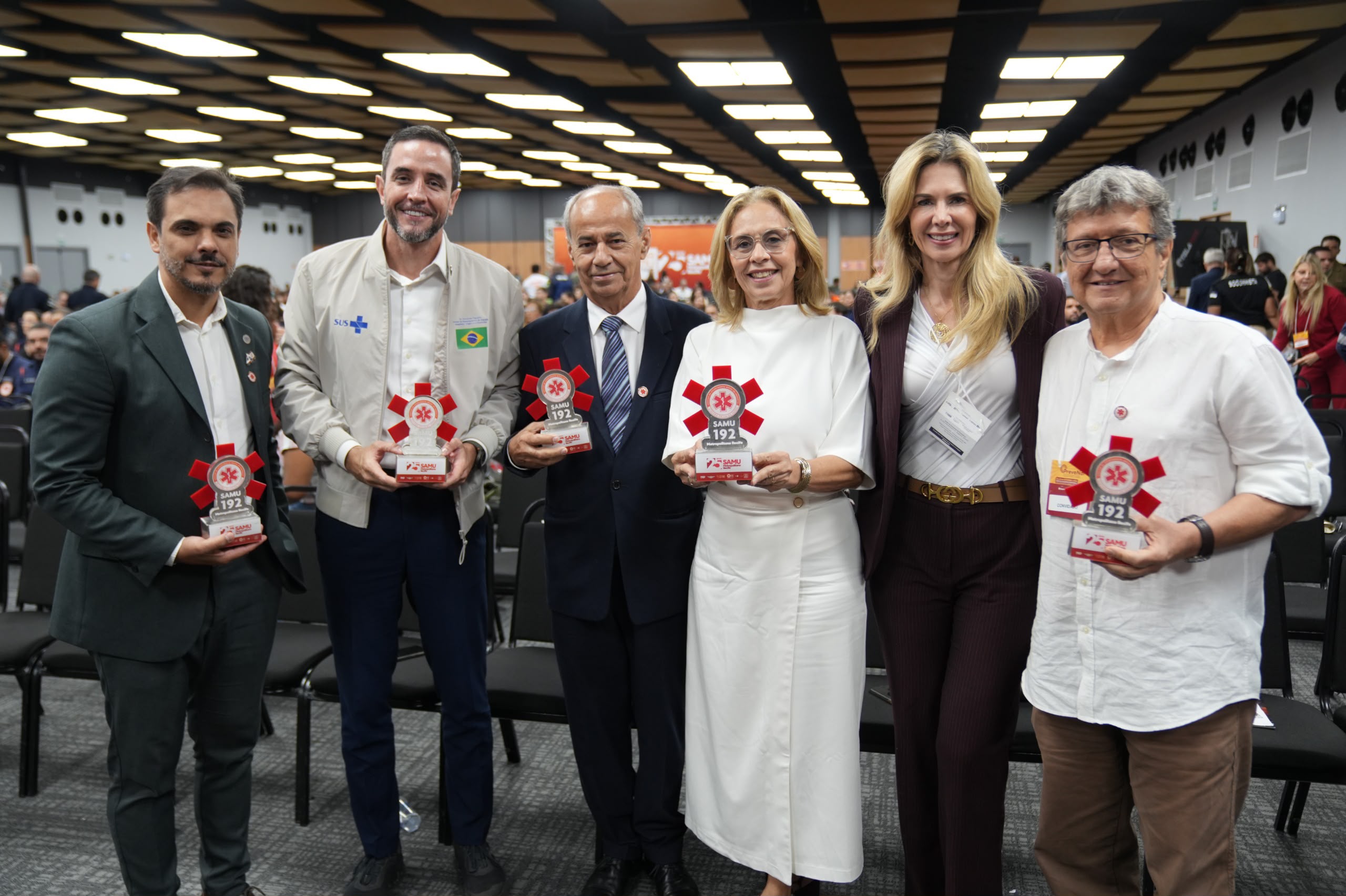 FEHOSPE marca presença na solenidade comemorativa da 6ª Jornada Metropolitana do SAMU Recife.